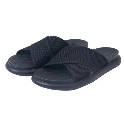 Głęboka czerń / 35